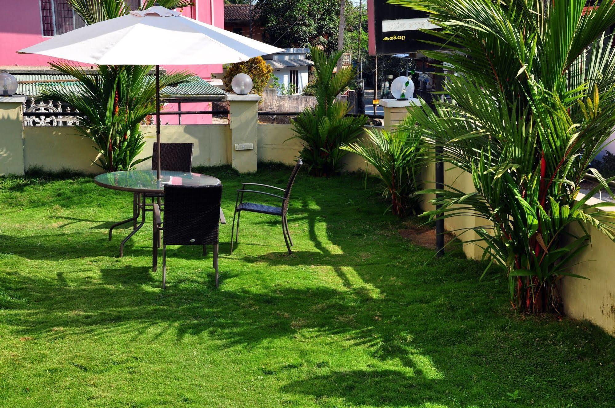 Wayanad Cliff Hotels Apartments Kalpetta Eksteriør billede
